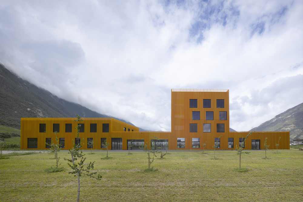 SAX Rehabilitation Center / BW Arch