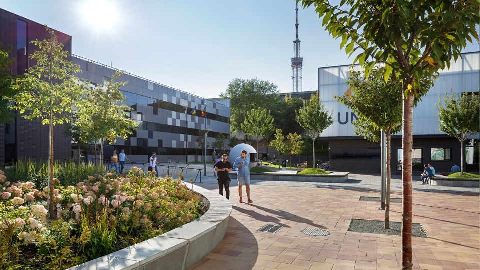 乌克兰创新园区 UNIT.City，激发自我发展的社交空间