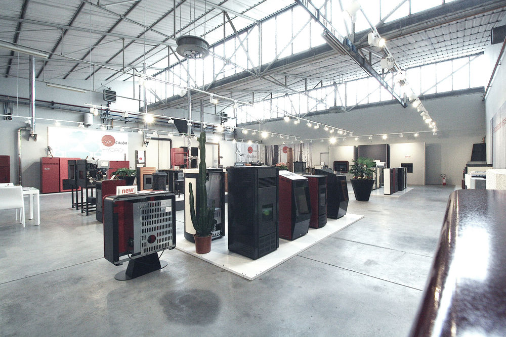 工业风 Eva Calor 展示厅，现代与高效并重