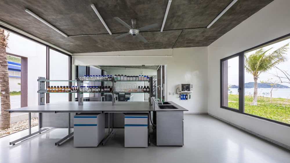 The Gamelle Laboratory / Inrestudio