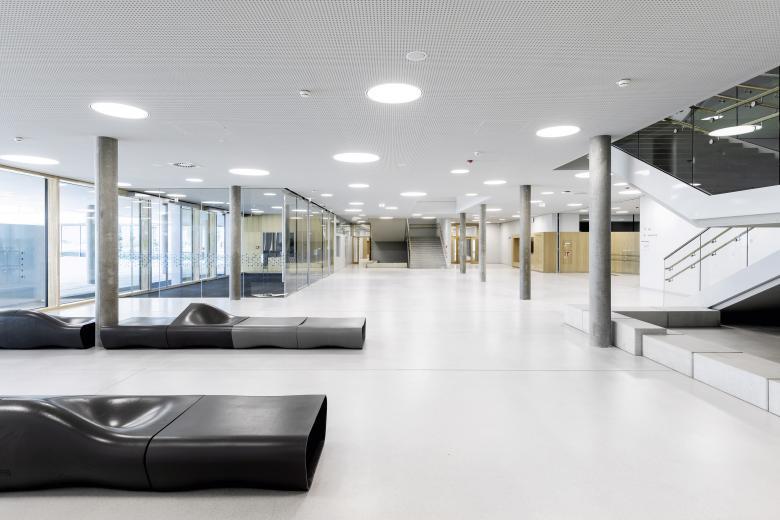 kub a Karl und Bremhorst Architekten丨Liselotte Hansen Schmidt Campus丨奥地利