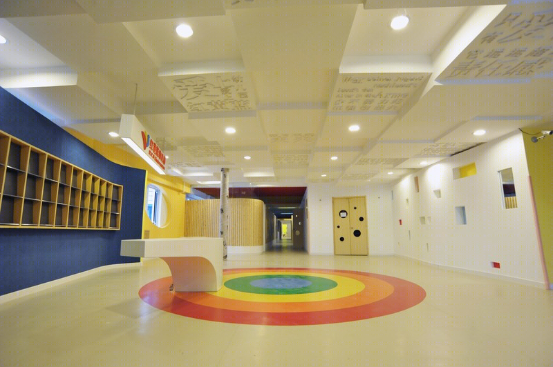 陈海强打造“光·彩·趣”幼儿园空间