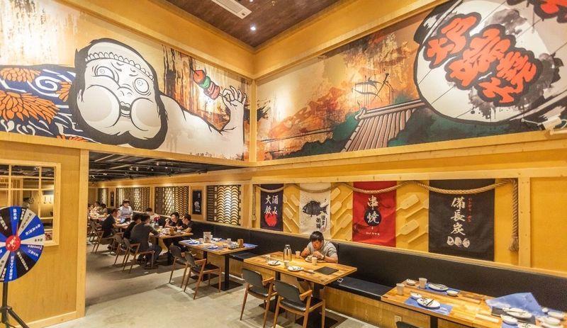 明堂炉端烧容桂店——现代日式风格的人与自然融合