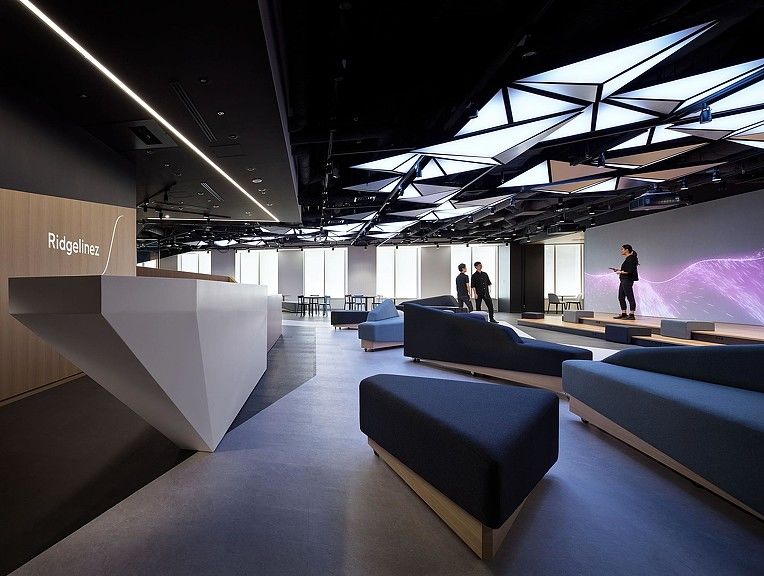 Gensler 助力 Ridgelinez 打造数字化创新办公室