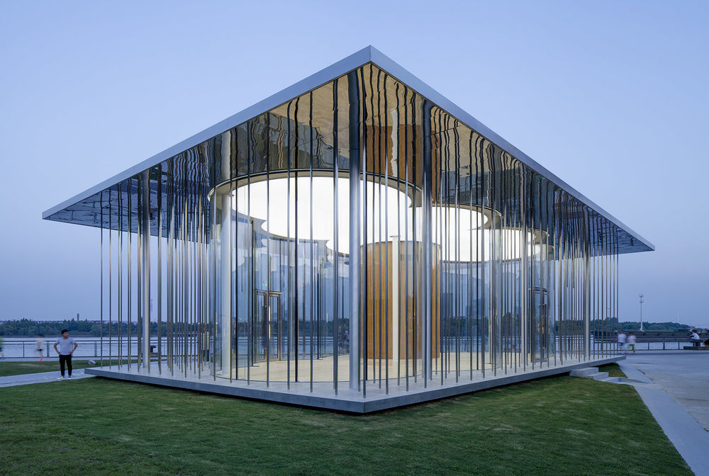 黄浦江畔云展厅，上海 / Schmidt Hammer Lassen Architects