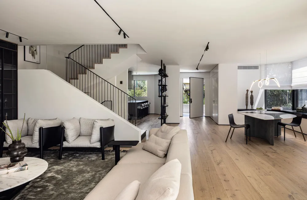 Aesthetic Harmony Residence