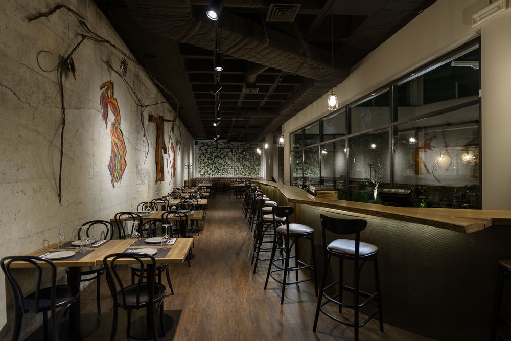 葡萄牙里斯本 Wine District 酒吧 | 工业风中的艺术与自然