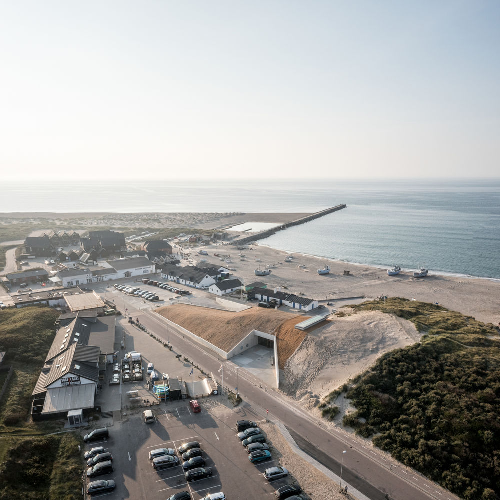Thy National Park Visitor Center  / LOOP Architects