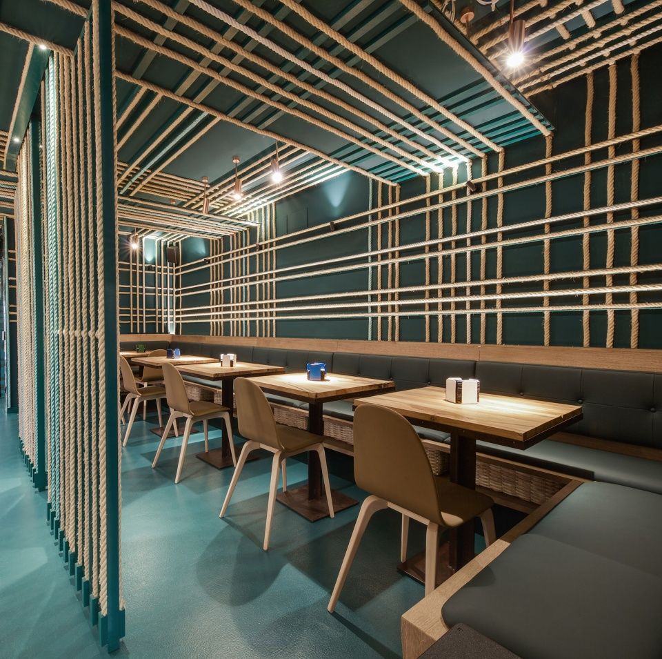 海港风情，TXALUPA GASTROLEKU 餐厅酒吧