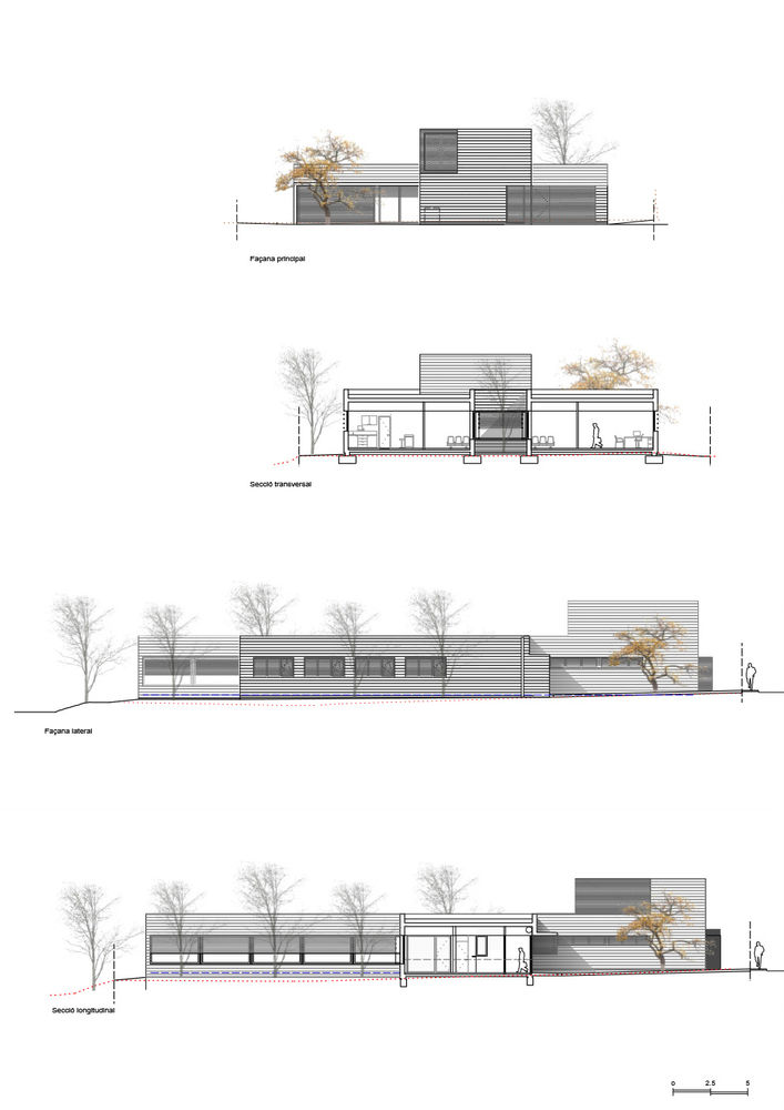 Riells i Viabrea Health Center / Comas-Pont arquitectes