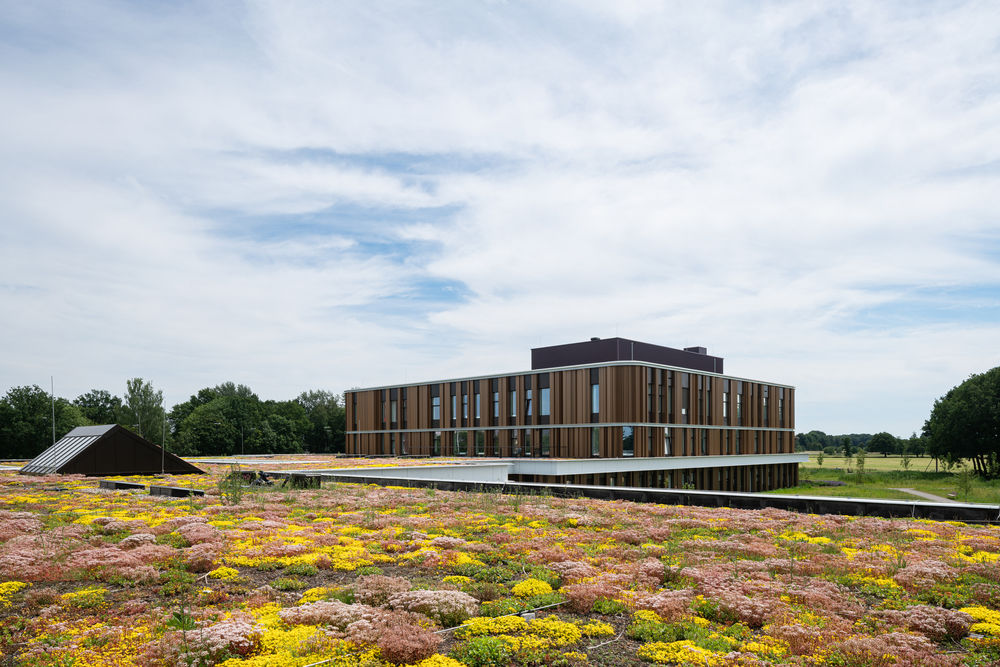 Isala Meppel Hospital / Vakwerk Architecten