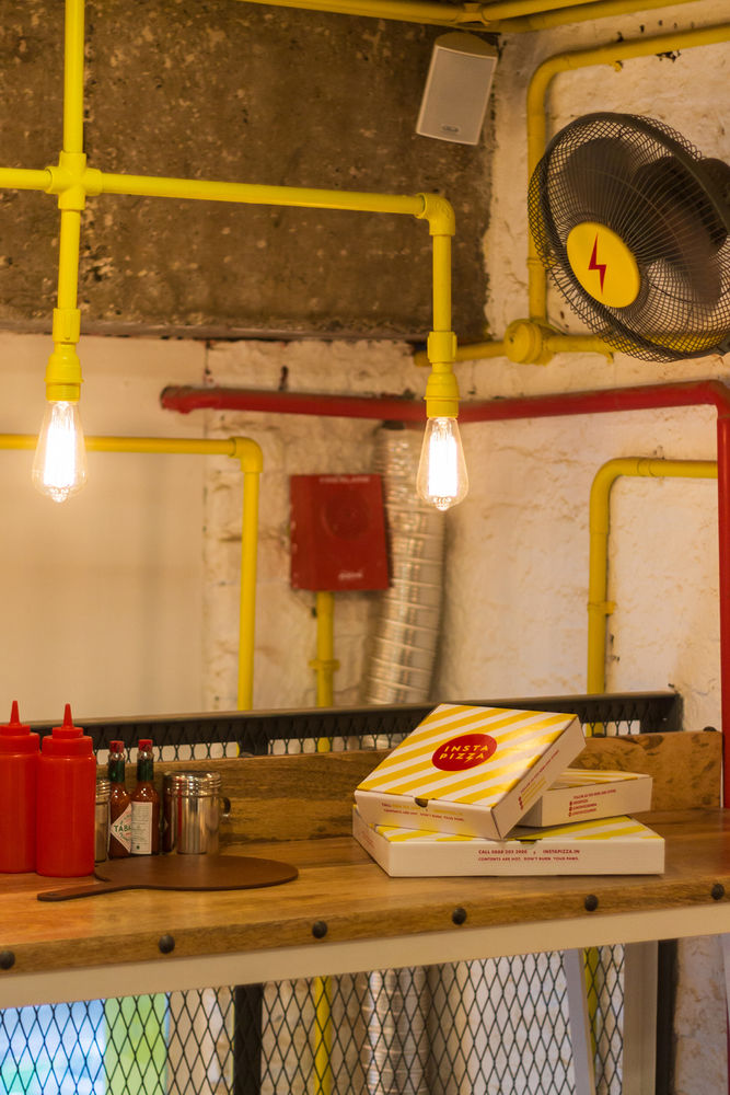 印度 Instapizza 店工业风设计，展现青年活力