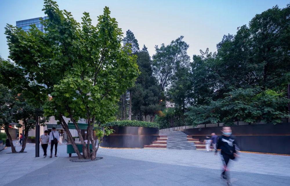 UMS里表都会丨北京朝阳区三元桥里巷InStreet 景观设计 丨中国北京