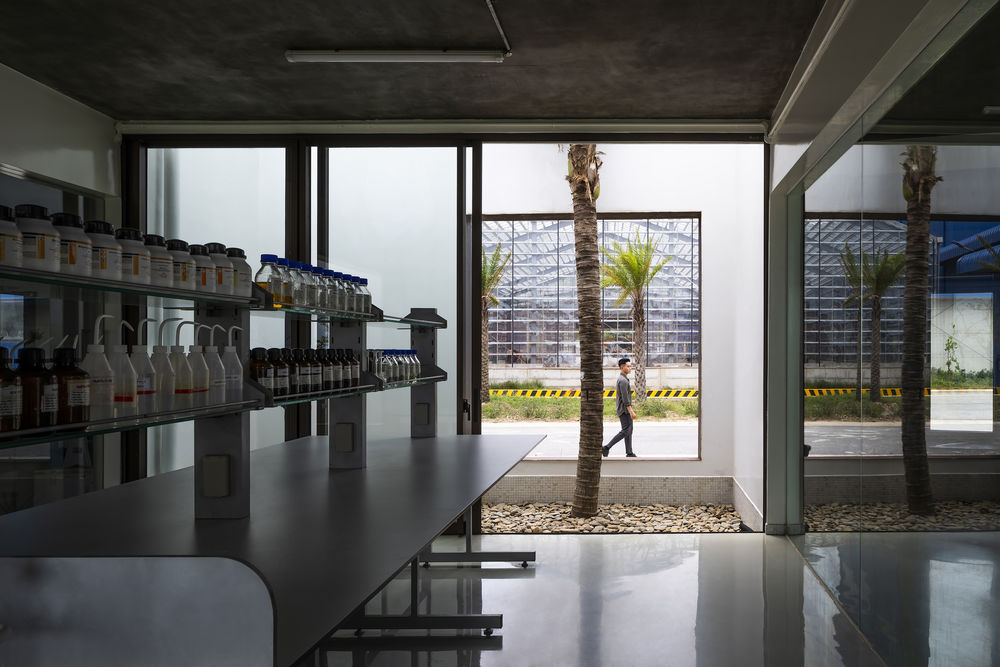 The Gamelle Laboratory / Inrestudio