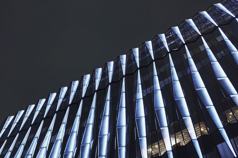 东京银座 Tokyu Ginza Plaza 融合传统与现代的购物商场设计