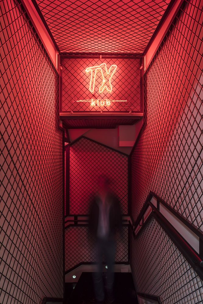 海港风情，TXALUPA GASTROLEKU 餐厅酒吧