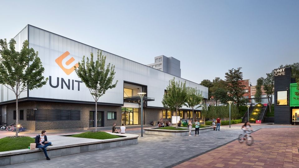 乌克兰创新园区 UNIT.City，激发自我发展的社交空间