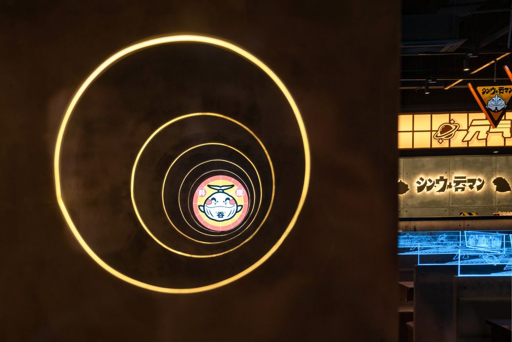 HMZ几何共社丨吞· 元氣食堂 / 宇宙英雄 守护之盾