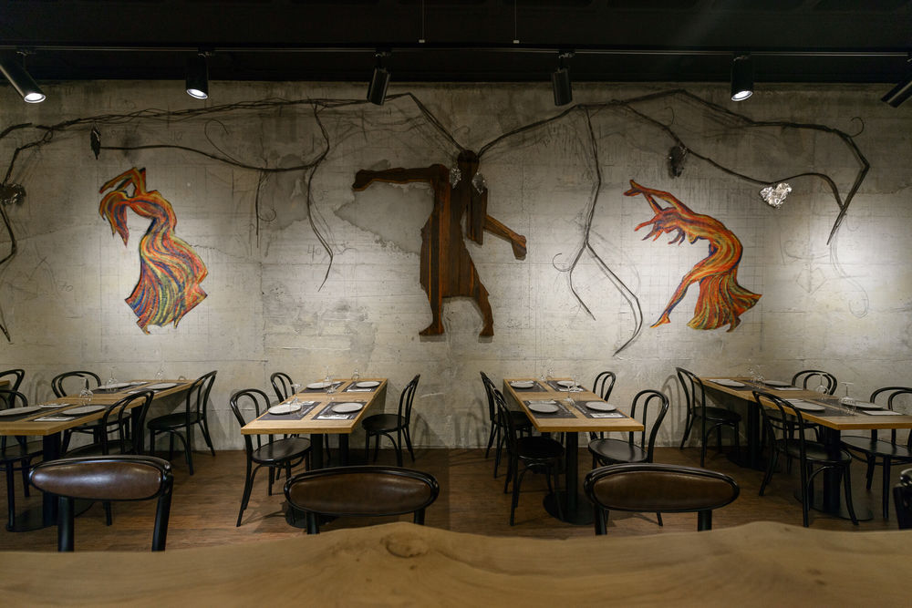 葡萄牙里斯本 Wine District 酒吧 | 工业风中的艺术与自然