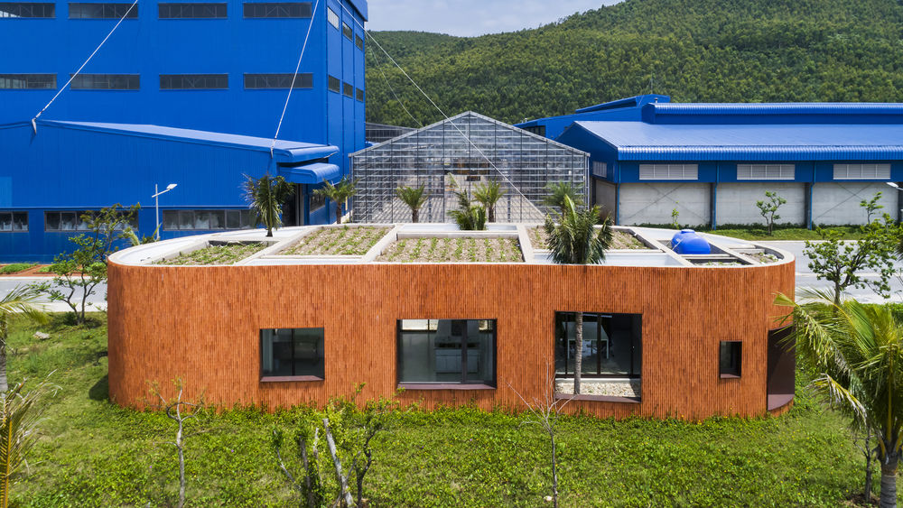 The Gamelle Laboratory / Inrestudio