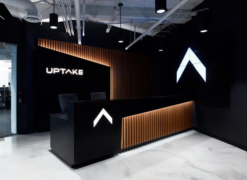 "Uptake 总部 | 创意科技融合的人性化办公空间"