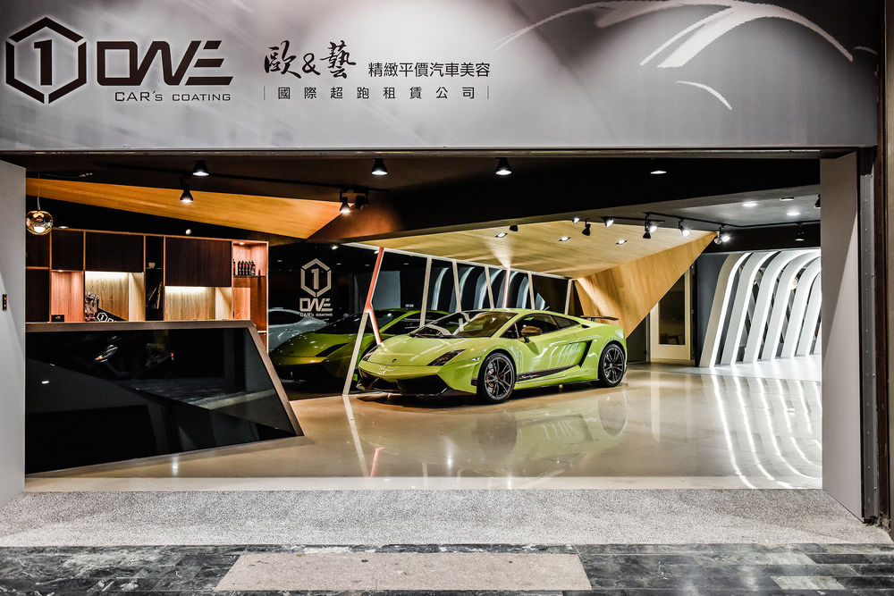 颠覆传统的汽车展厅设计