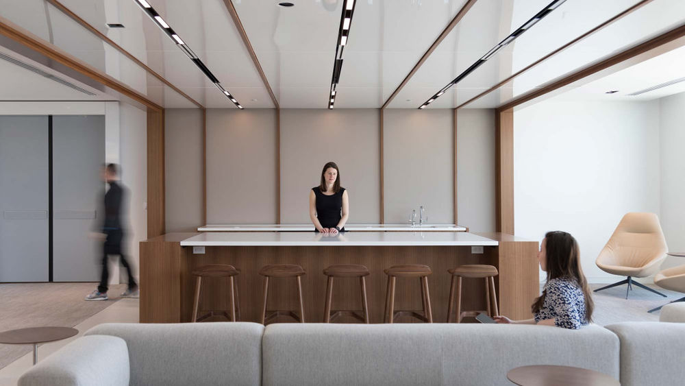 捷豹路虎北美总部，汽车灵感与现代办公的完美结合