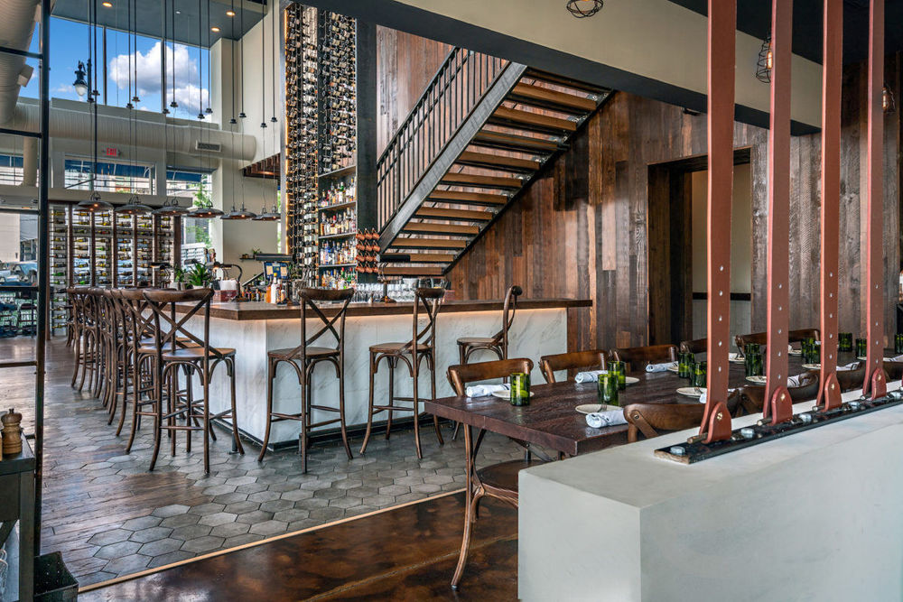 钟表匠建筑++ 设计丨 Louie’s Wine Dive Nashville 西餐厅丨沉浸式酒庄体验