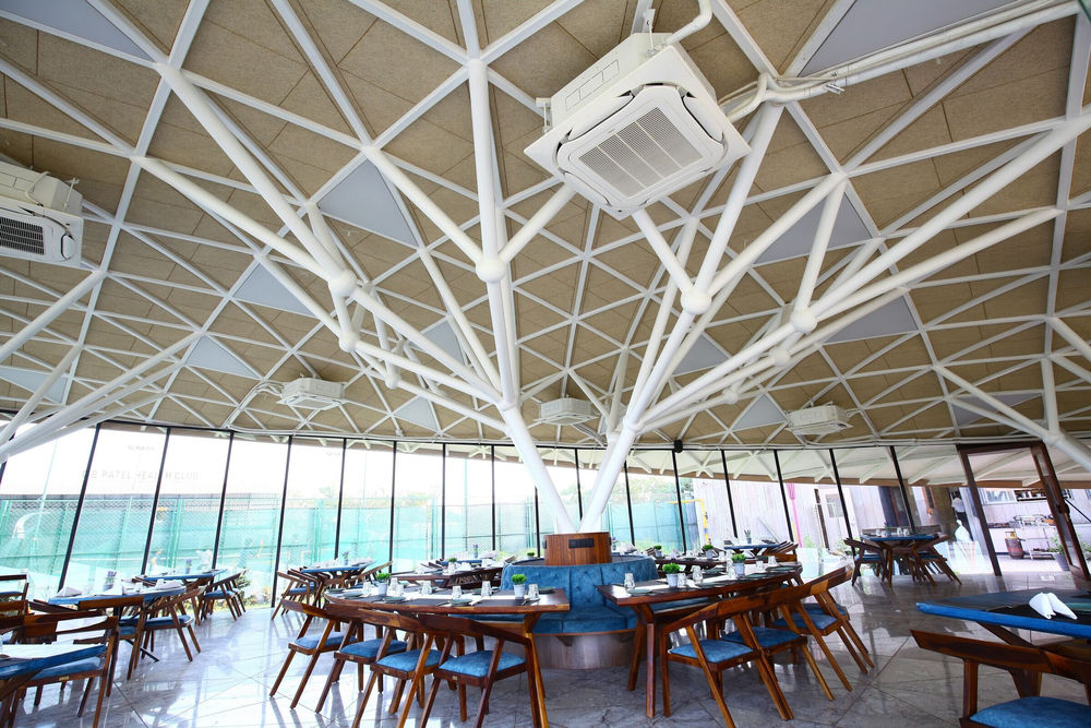 绿意盎然的自然餐厅——印度 Surat Pavilion