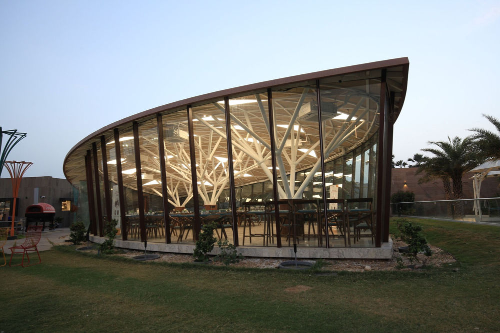 绿意盎然的自然餐厅——印度 Surat Pavilion