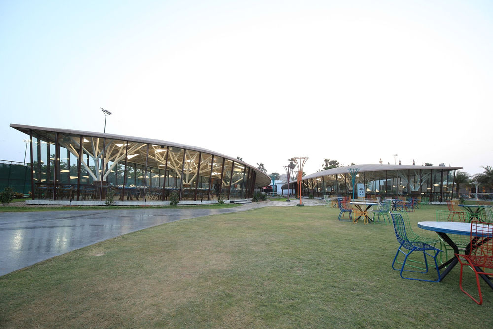 绿意盎然的自然餐厅——印度 Surat Pavilion