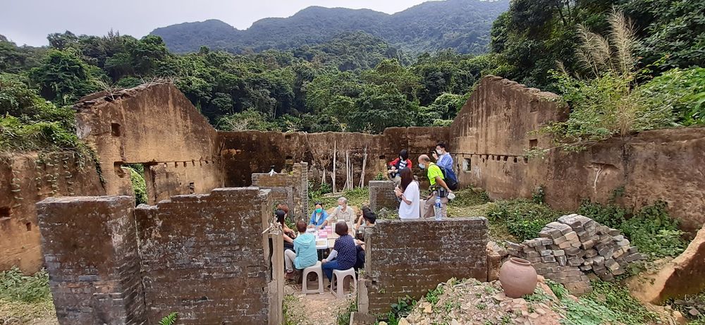 Revitalizing Mui Tsz Lam with Experimental Restorations / School of Architecture, the Chinese University of Hong Kong