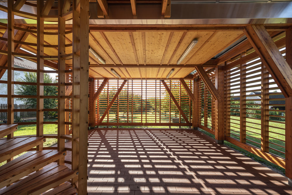 Farmhouse Extension / Hut Architektury Martin Rajnis