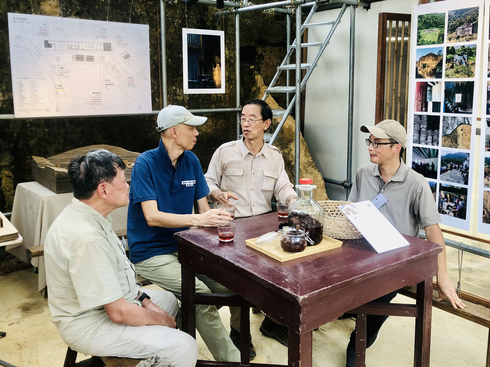 Revitalizing Mui Tsz Lam with Experimental Restorations / School of Architecture, the Chinese University of Hong Kong
