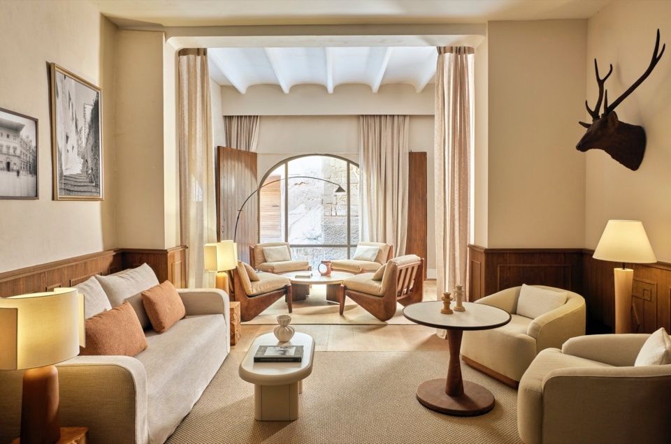 Posada Terra Santa酒店室内设计，西班牙 / Rockwell Group