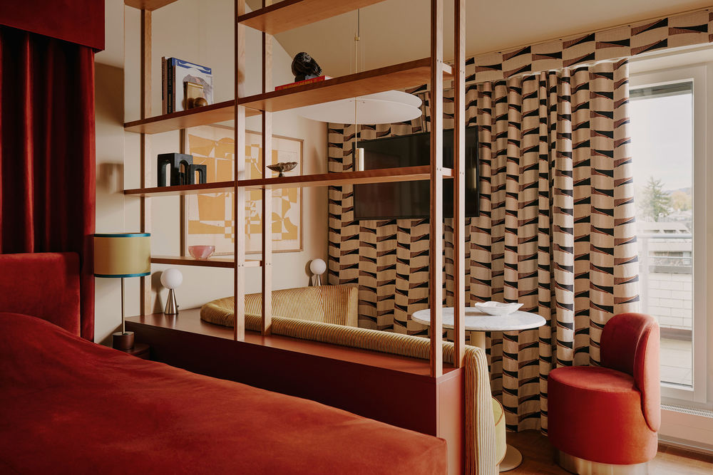 Aparthotel Locke am Platz凭借戏剧风格挖掘苏黎世的现代主义遗产