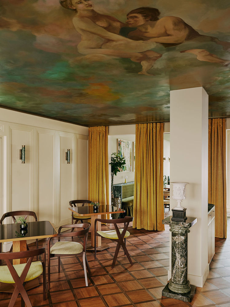Aparthotel Locke am Platz凭借戏剧风格挖掘苏黎世的现代主义遗产