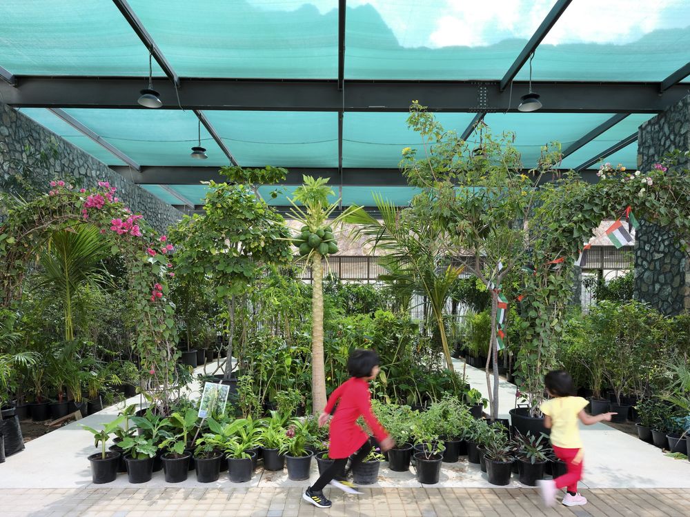 希斯周五市场 / Shape Architecture Practice + Research