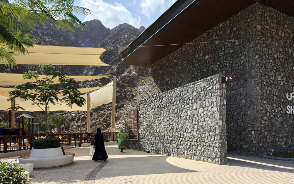 希斯周五市场 / Shape Architecture Practice + Research