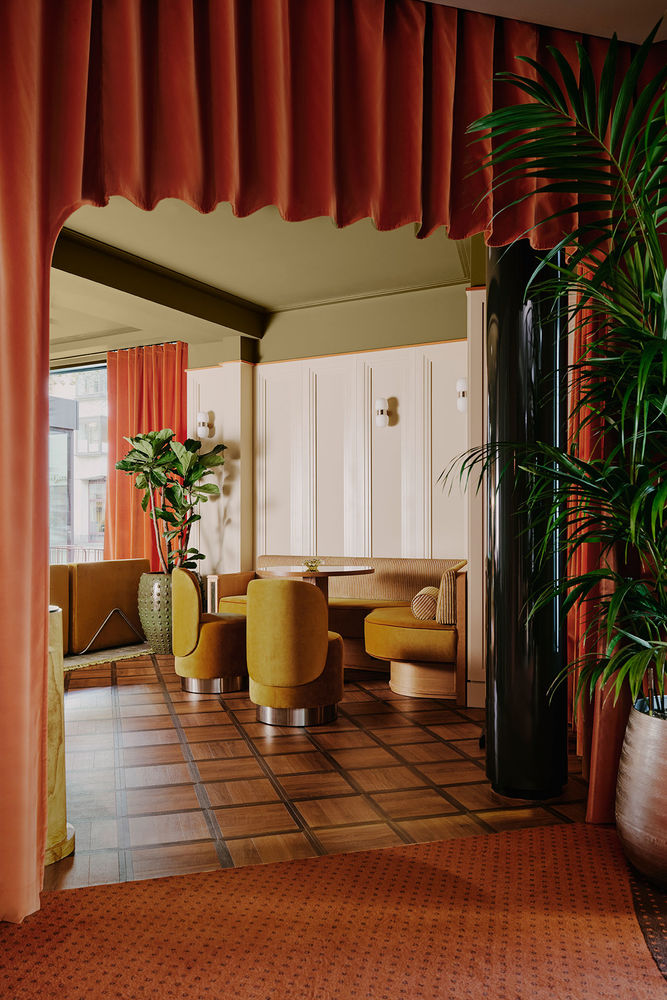 Aparthotel Locke am Platz凭借戏剧风格挖掘苏黎世的现代主义遗产