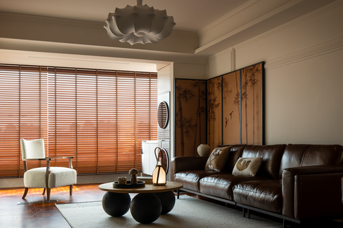 飞墨设计 | 退休夫妻的125㎡原木风慢生活