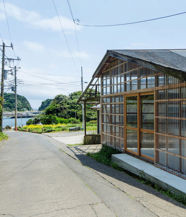 日本三浦面包圈店——原生态海滨小店