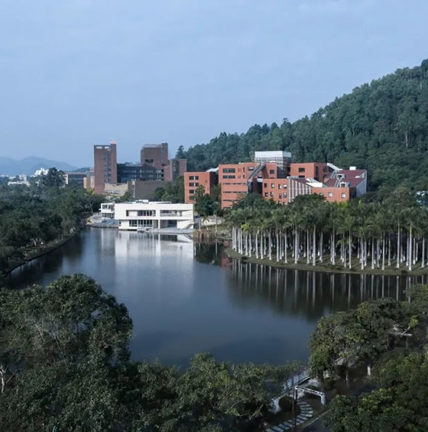 珠海北师大立身轩学习中心 | 旧建筑改造的典范