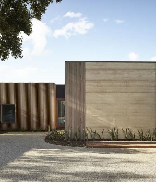 自然主义的海滨住宅 | Courtyard Residence
