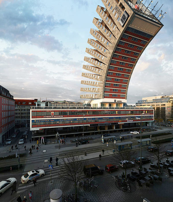 德国 NH Deutscher Kaiser 酒店，Víctor Enrich 的 3D 建筑艺术