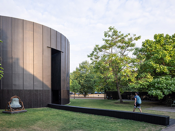 黑色教堂 | Theaster Gates 设计的沉思空间