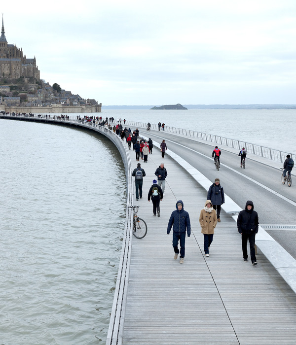 ‘TheJetty’totheMontSaint-Michel