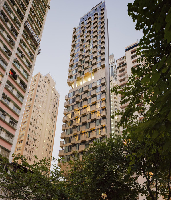 香港 wan chai 区的精致公寓建筑——The Luna