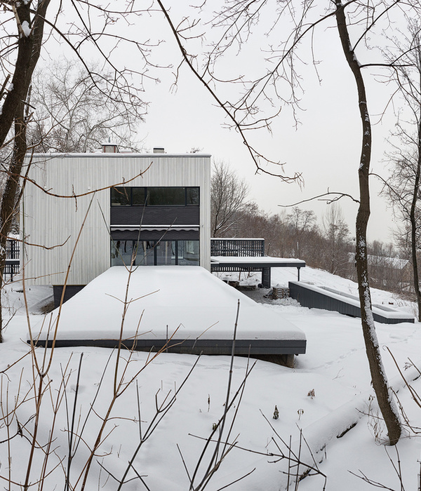 乌克兰基辅七丘之上的 House on Tatarka Hill