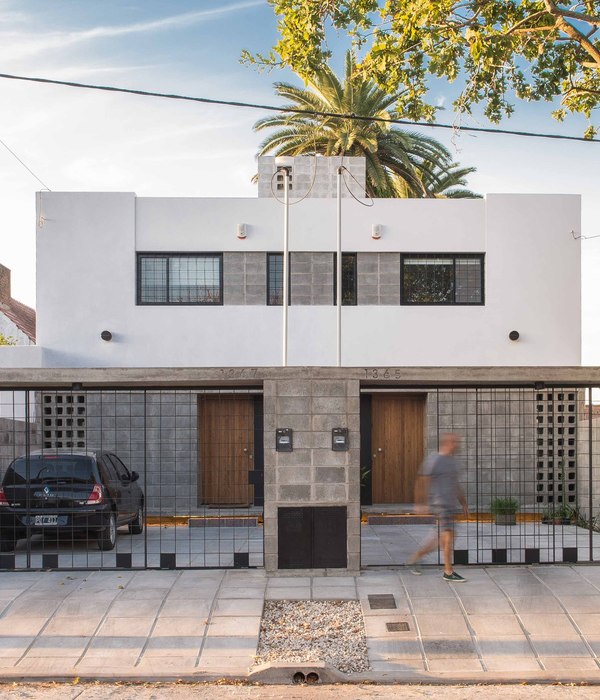 MJ Duplex House | 融合室内外空间的公寓设计